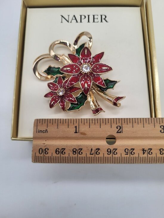 Napier Poinsettas Enamel Rhinestone Gold Tone Brooch Pin Holiday Christmas - Picture 4 of 6